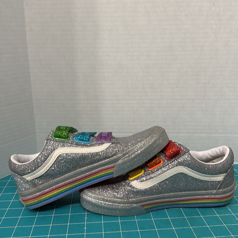Vans x Flour Shop by Amirah Kassem  Rainbow Glitter Old Skool Skate Shoe 7.5 - Picture 6 of 16